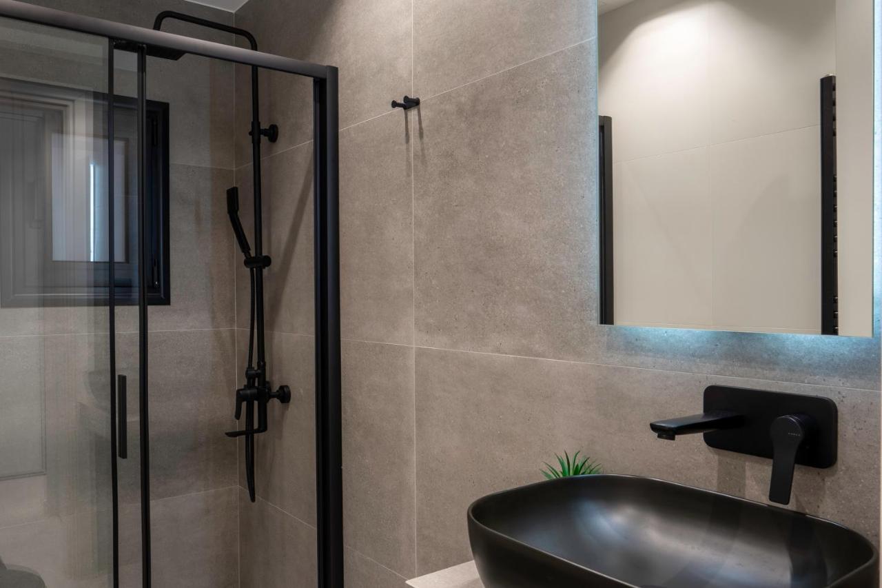 Luxury Studio Apartment In The Heart Of Athen Eksteriør billede