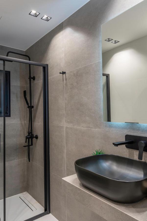 Luxury Studio Apartment In The Heart Of Athen Eksteriør billede